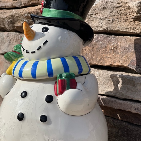 Christmas cookie jar snowman by Fritz and Floyd - Picture 2 of 16